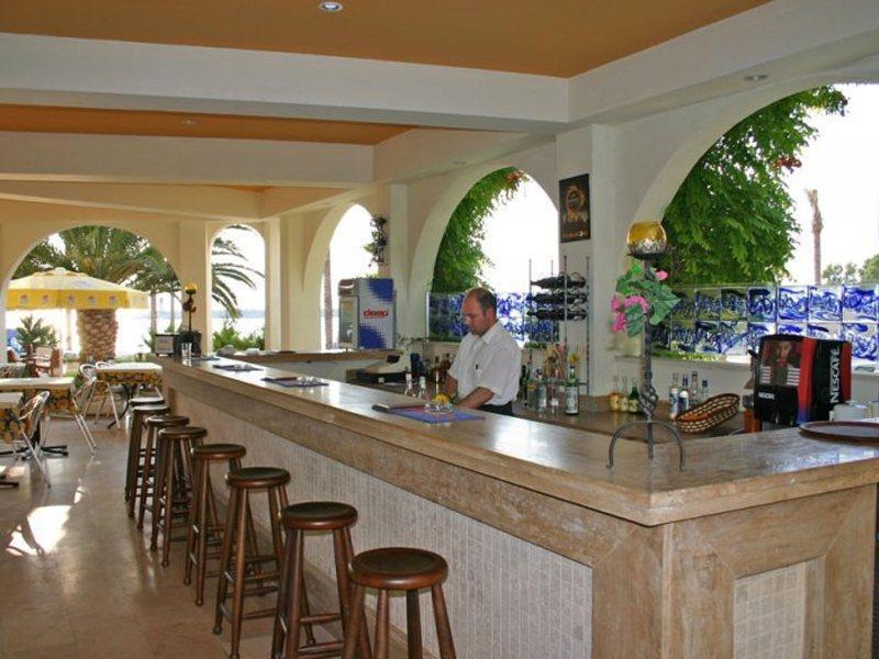 卡拉斯兰酒店 库萨达斯 外观 照片